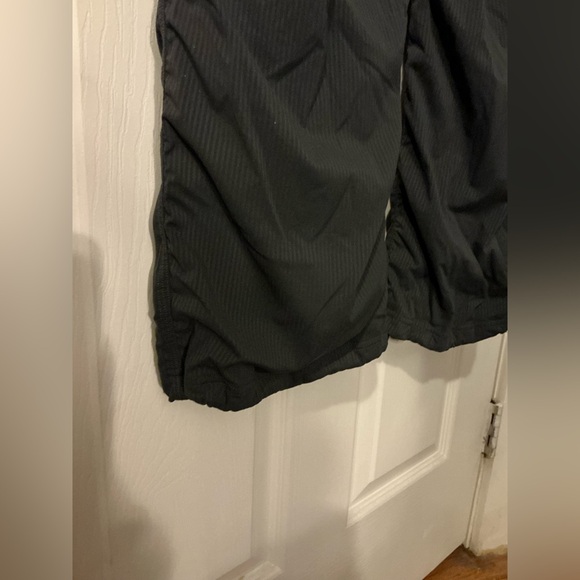 lululemon: Dance Studio Pant III (Regular) *Lined 32", sz 10, blk/grey (W5AERR) - Picture 4 of 5
